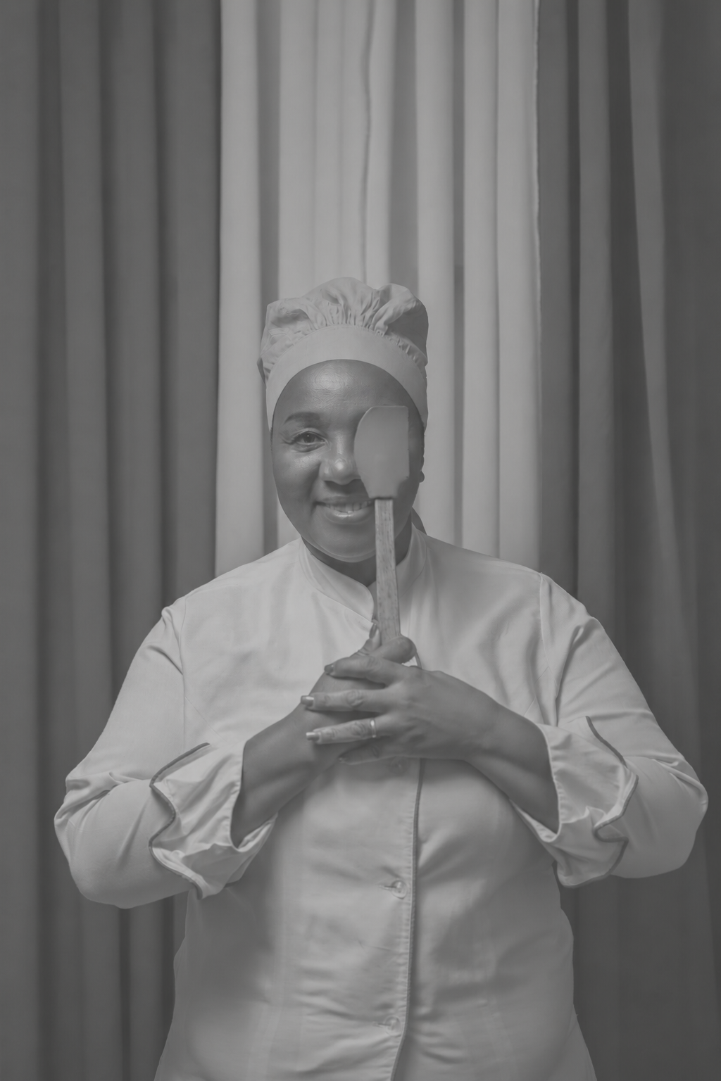 chef-tom cinza